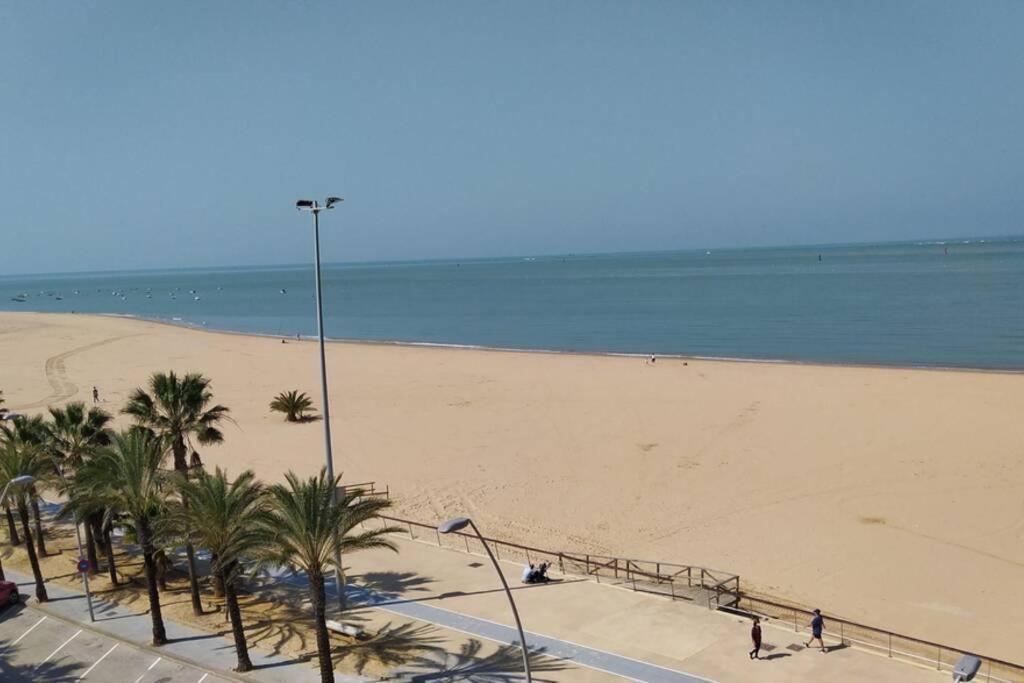 Apartamento en primera línea de playa Sanlúcar de Barrameda Exterior foto